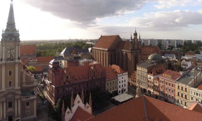 001 Panorama z wieży ratusza