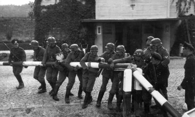 Germans_at_Polish_Border_(1939-09-01)