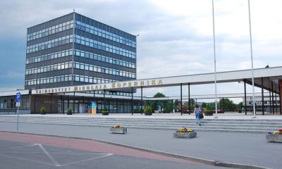 1280px-Nicolaus_Copernicus_University_in_Toruń_rectors_office-1000x600