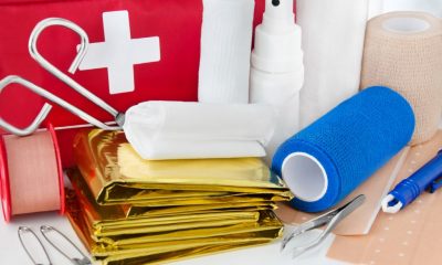 Apotheke   -   Erste Hilfe   -   First Aid